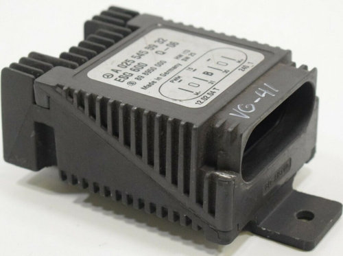 Releu ELECTROVENTILATOR MERCEDES-BENZ Class C A 025 545 59 32 / A0255455932 / 89 8950 000 / 89895000...