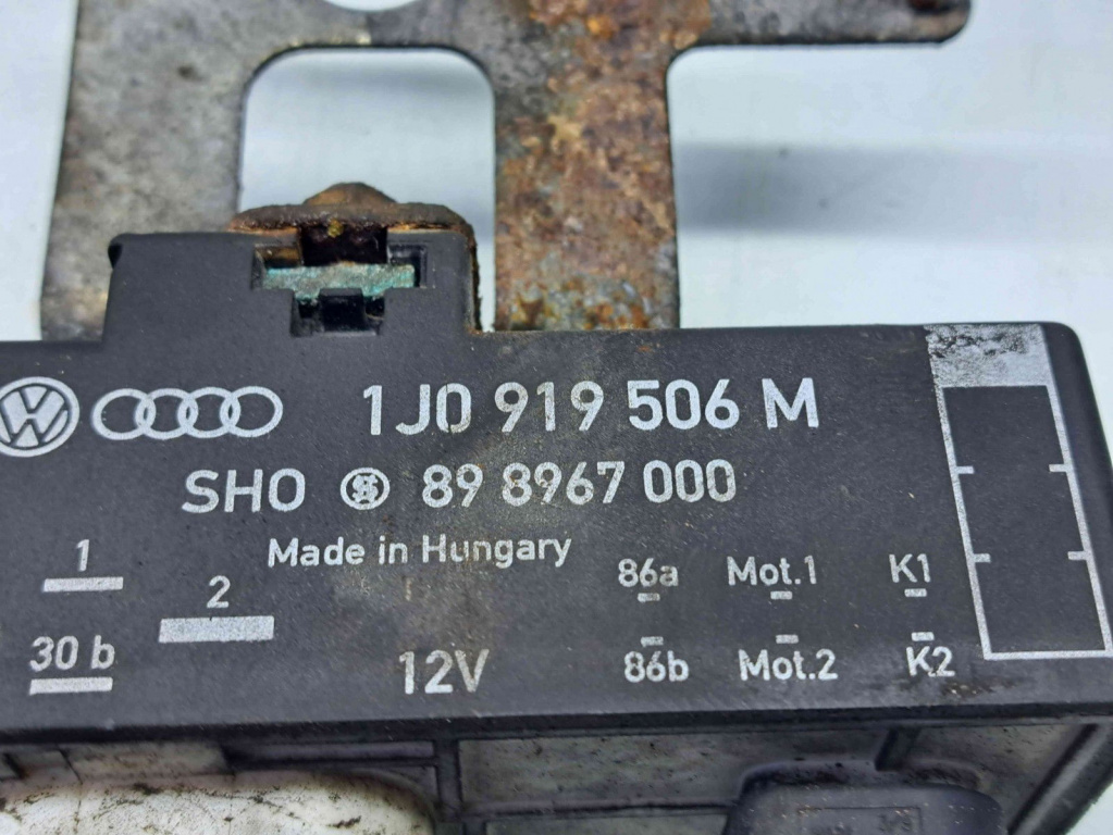 Releu electroventilator Skoda Fabia 2 Combi (5J, 545) [Fabr 2007-2014] 1J0919506M 1.9 TDI BSW 1.9 TDI BSW 77KW / 105CP