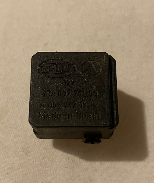 Releu Hella a0025421319 Mercedes-Benz A-Class W168 [1997 - 2001]
