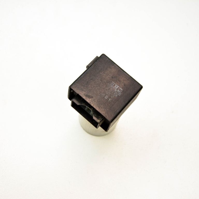 Releu Hyundai ELANTRA (XD) 2000 - 2006 952502D000, 95250-2D000