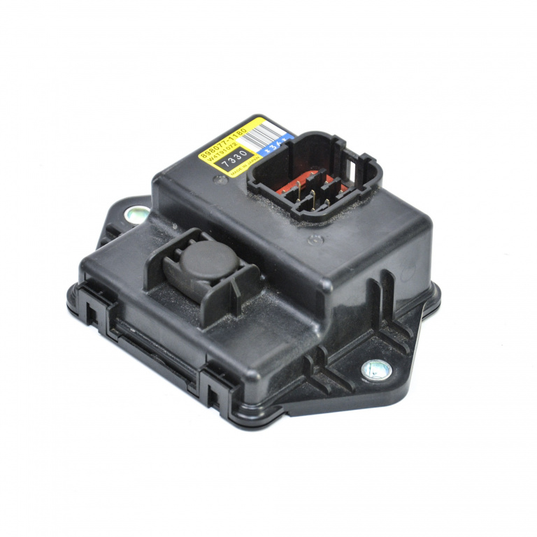Releu Isuzu Turquoise 2000-2022 5.2 D 4Hk1E6C Motorina 898077-1180, W4T91072, 8980771180