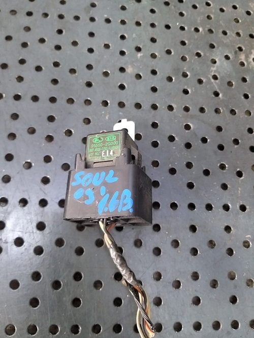 Releu lumini avarii kia soul 1 955502g000
