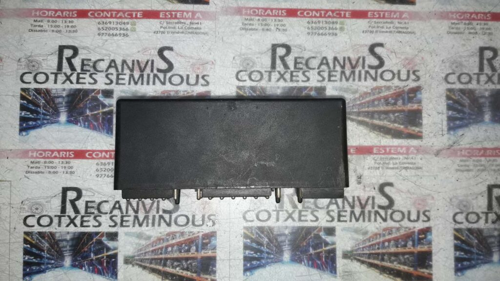 Releu lumini MERCEDES-BENZ W124 126 542 00 32 / 1265420032 / 5KG 004747-00 / 5KG 004747 00 / 5KG00474700126 542 00 32 / 1265420032 / 5KG 004747-00 / 5KG 004747 00 / 5KG00474700