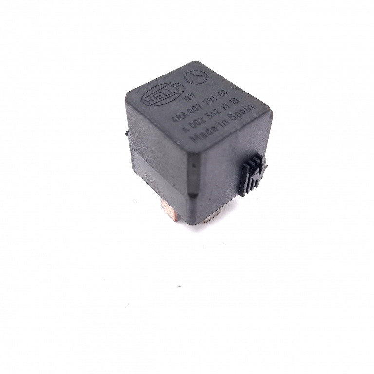 Releu Mercedes-Benz A-Class (W168) 1997-2004 A 170 Cdi (168.009, 168.109) Om 668.942 Motorina Thermotronic 4Ra00779100, A0025421319, 4Ra007791-00, 2092B2 Hella