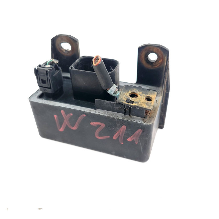 Releu Mercedes-Benz E-CLASS (W211) 2002 - 2009