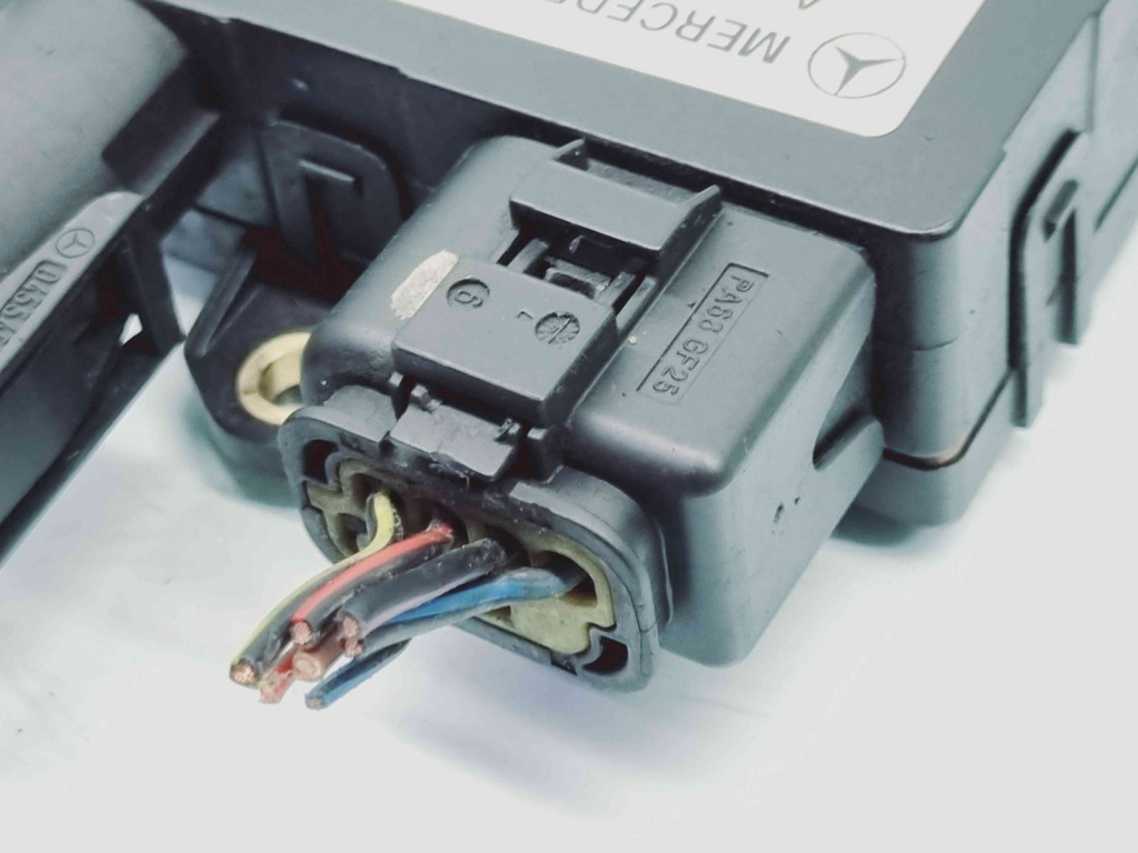 Releu Mercedes Clasa A (W168) [Fabr 1997-2004] A6401532779