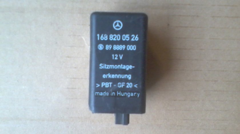 Releu Mercedes W168 cod 1688200526