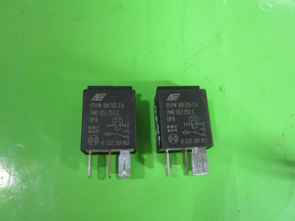 RELEU / MODUL 404 SKODA OCTAVIA II FAB. 2004 - 2013 ⭐⭐⭐⭐⭐
