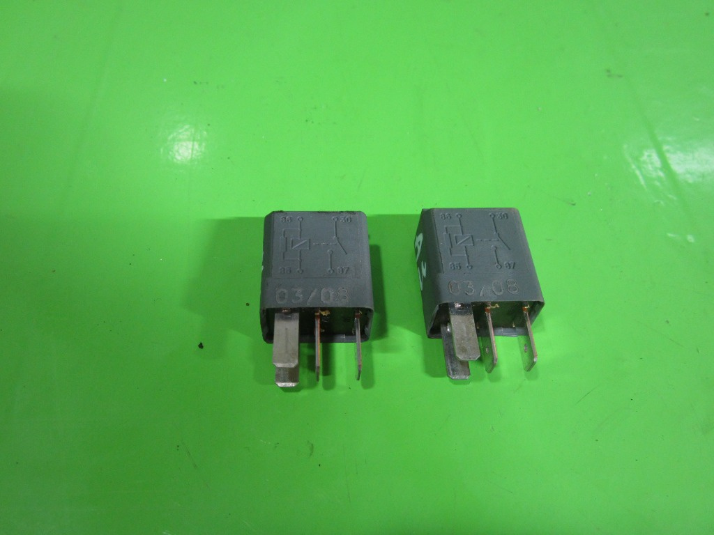 RELEU / MODUL 449 AUDI A3 8P FAB. 2003 - 2012 ⭐⭐⭐⭐⭐