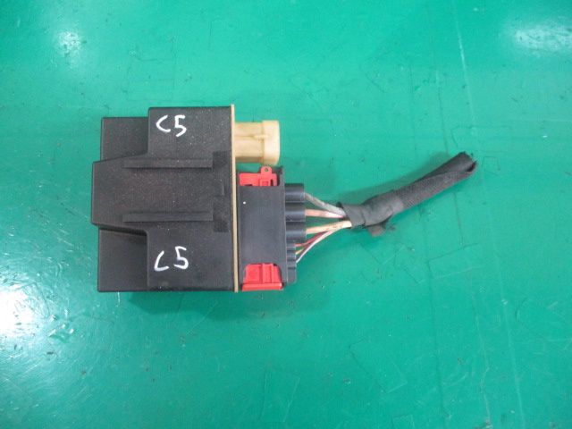 RELEU / MODUL BUJII INCANDESCENTE CITROEN C5 III 2.0 HDI FAB. 2007 - 2019 ⭐⭐⭐⭐⭐
