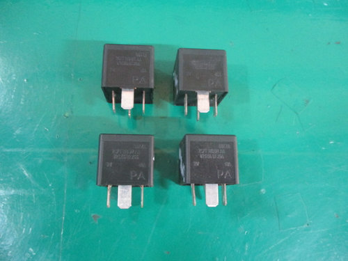 RELEU / MODUL COD 2S7T14B192AA / V23136B1X66 FORD FOCUS C-MAX FAB. 2003 - 2007 ⭐⭐⭐⭐⭐