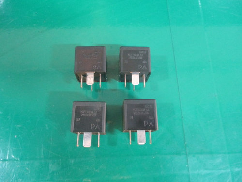 RELEU / MODUL COD 2S7T14B192AA / V23136B1X66 FORD MONDEO MK3 FAB. 2000 – 2007 ⭐⭐⭐⭐⭐