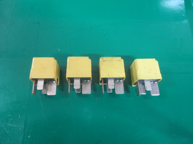 RELEU / MODUL COD 4RA007793-06 / 90226846 OPEL ASTRA H FAB. 2004 - 2008 ⭐⭐⭐⭐⭐
