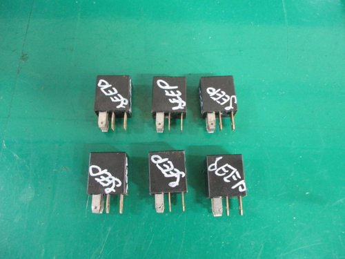 RELEU / MODUL COD G8H-UA-007001 / 04671167 JEEP GRAND CHEROKEE II FAB. 1998 - 2005 ⭐⭐⭐⭐⭐