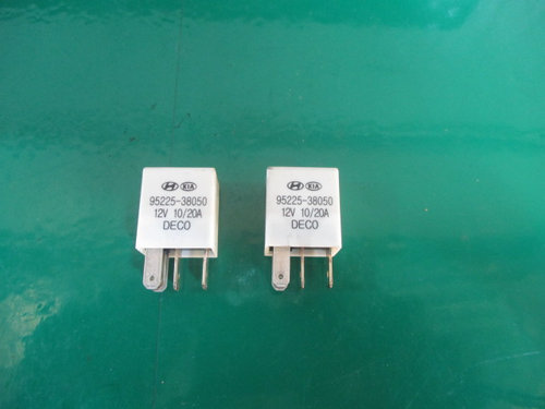 RELEU / MODUL COD HYUNDAI SANTA FE 2 4X4 FAB. 2006 – 2013 ⭐⭐⭐⭐⭐