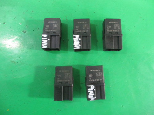 RELEU / MODUL COD MB953382 / A1001-X7 MITSUBISHI PAJERO PININ FAB. 1999 – 2007 ⭐⭐⭐⭐⭐