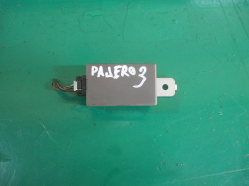RELEU / MODUL COD MN117823 MITSUBISHI PAJERO SHOGUN III FAB. 1999 – 2007 ⭐⭐⭐⭐⭐