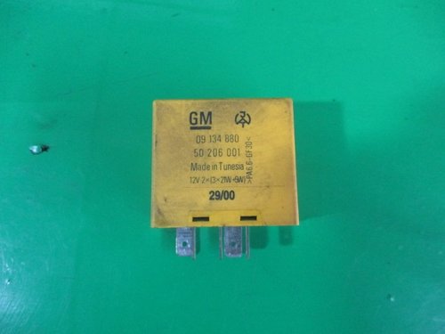 RELEU / MODUL ( GALBEN ) COD 09134880 / 50206001 OPEL ASTRA G FAB. 1998 - 2004 ⭐⭐⭐⭐⭐