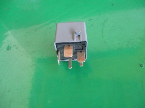 RELEU / MODUL ( GRI ) ABS BMW COD V23134-B57-X152 / 61.36-1393403