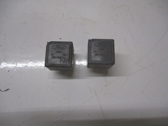 RELEU / MODUL ( GRI ) COD F80B-14B192-AA FORD FOCUS 1 FAB. 1998 - 2005 ⭐⭐⭐⭐⭐