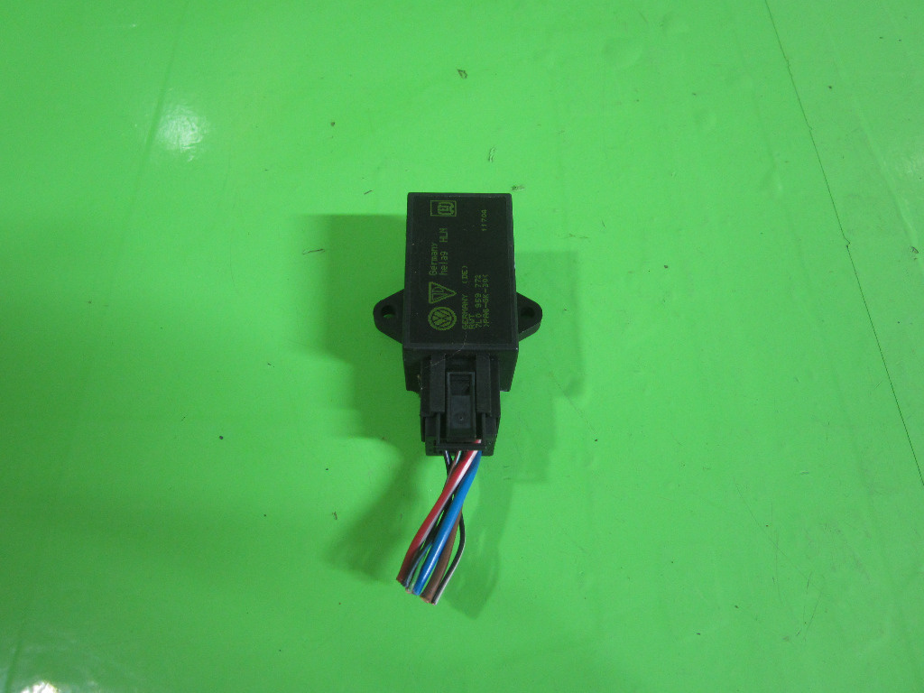 RELEU / MODUL INCALZIRE SCAUN VW TOUAREG FAB. 2002 - 2010 ⭐⭐⭐⭐⭐