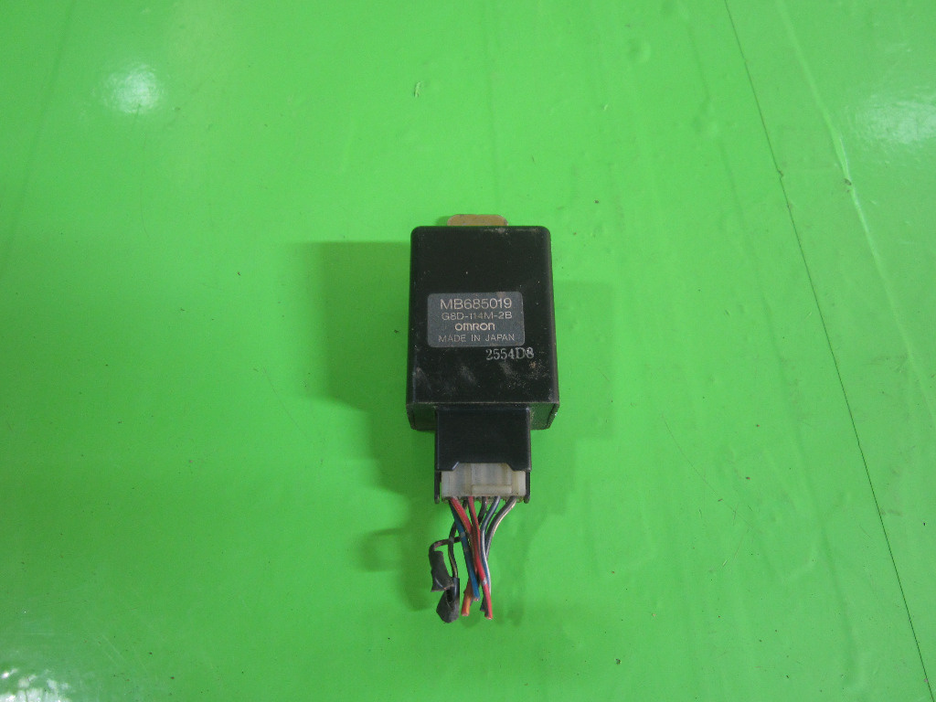 RELEU / MODUL INCHIDERE CENTRALIZATA MITSUBISHI PAJERO 2 4x4 FAB. 1991 - 1999 ⭐⭐⭐⭐⭐