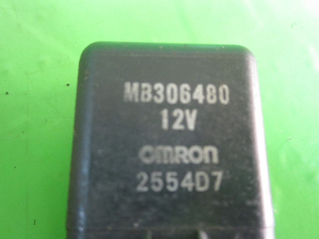RELEU / MODUL MITSUBISHI PAJERO 2 4x4 FAB. 1991 - 1999 ⭐⭐⭐⭐⭐