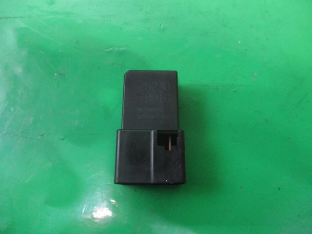 RELEU / MODUL ( NEGRU ) COD 2523079916 NISSAN X-TRAIL FAB. 2001 - 2007 ⭐⭐⭐⭐⭐