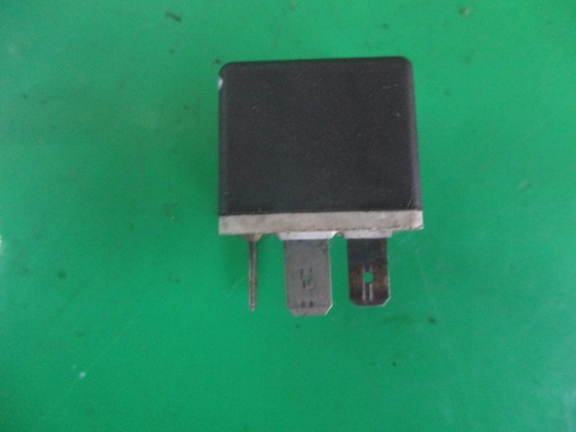 RELEU / MODUL ( NEGRU ) COD 56006707 CHRYSLER PT CRUISER FAB. 2000 - 2010 ⭐⭐⭐⭐⭐