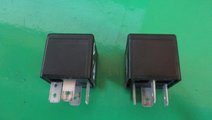 RELEU / MODUL ( NEGRU ) COD V23134-K52-X220 / 9046...