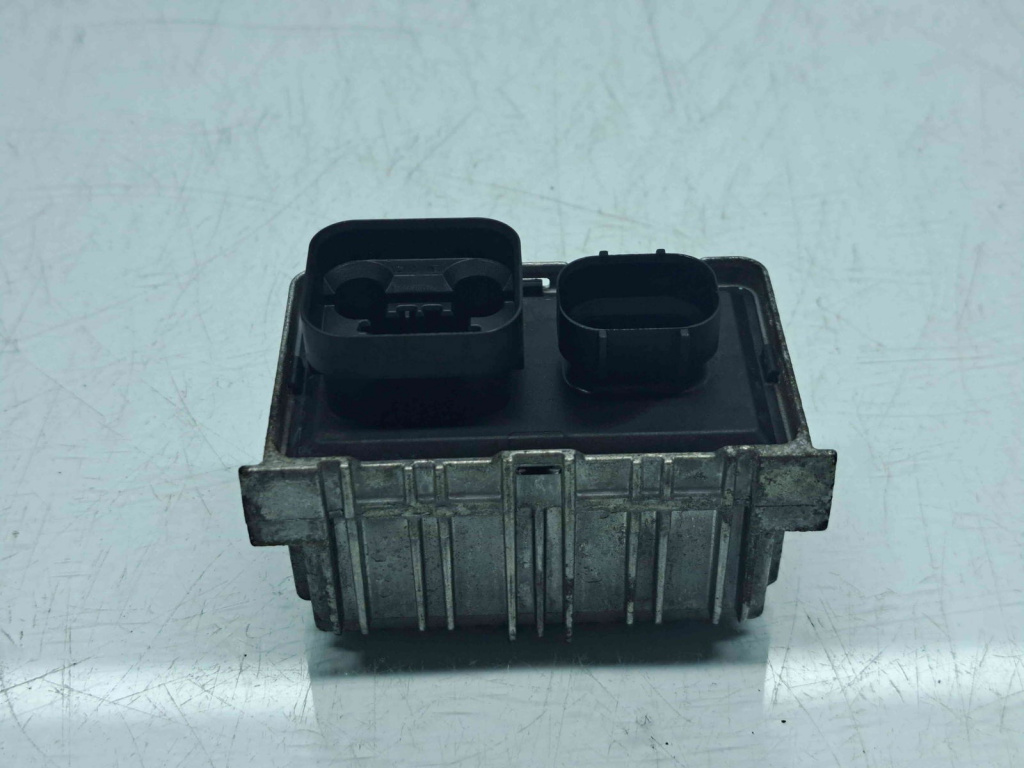 Releu Opel Astra J [Fabr 2009-2015] 55574293