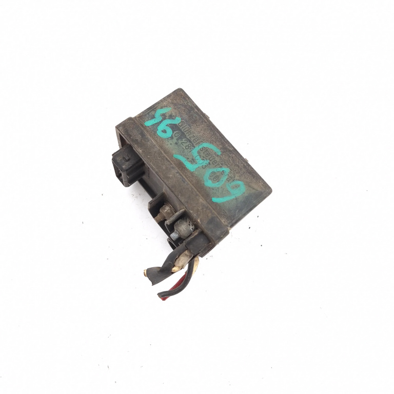 Releu Peugeot 605 (6B) 1989-1999 Bujii Incandescente 0281003004