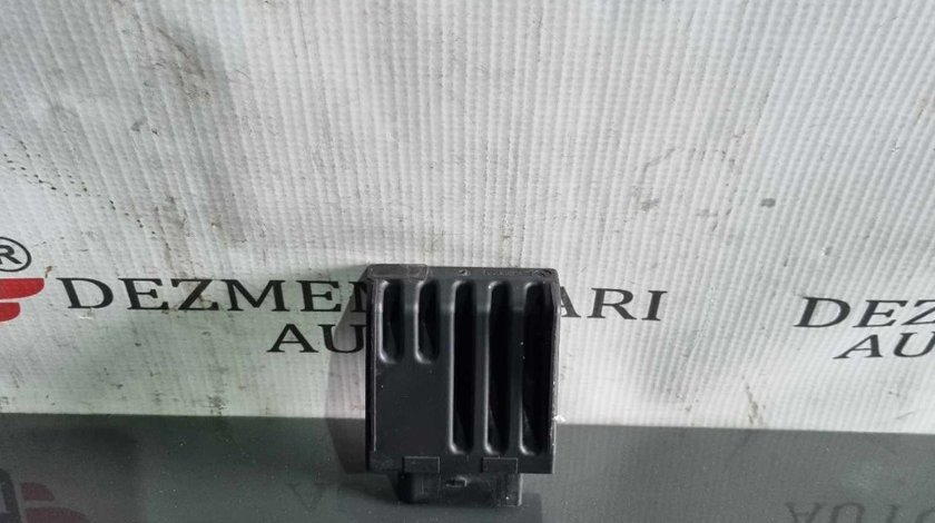 Releu pompa combustibil 3Q0906121B Audi A3 8V 1.6 TDI quattro 110 cai