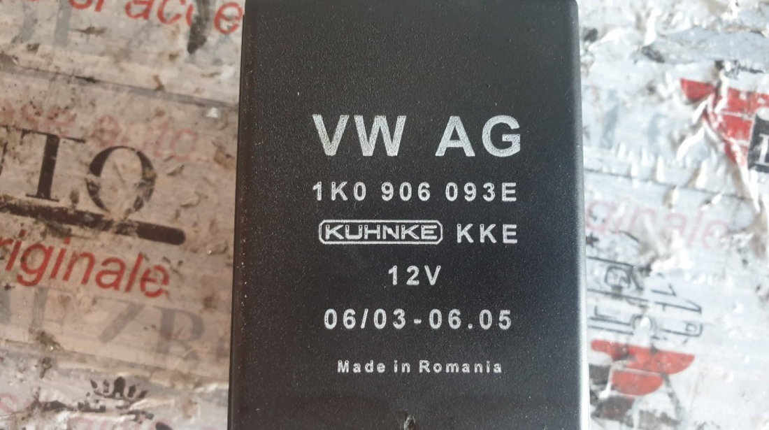 Releu pompa combustibil original Skoda Roomster Praktik cod piesa : 1K0906093E
