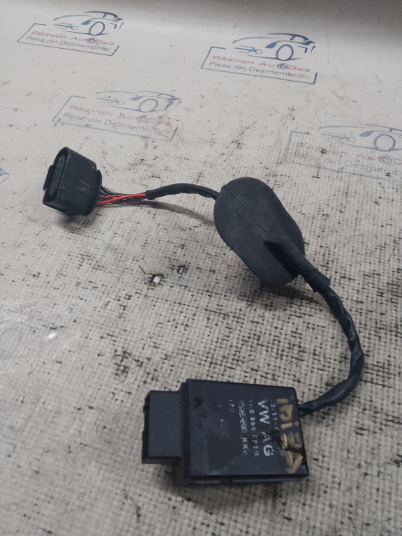 Releu pompa combustibil Seat Ibiza 2010, 1K0906093G