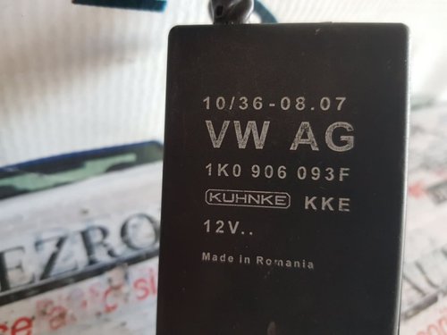 Releu pompa combustibil VW Scirocco 1k0906093f