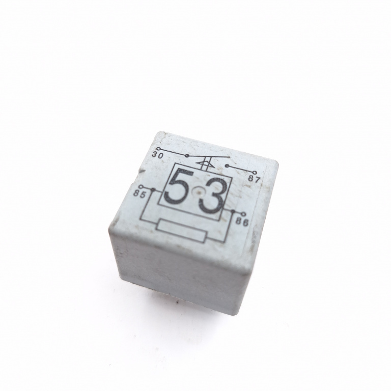 Releu Porsche CAYENNE (9PA, 955) 2002 - 2010 Benzina 141951253B, 20240072