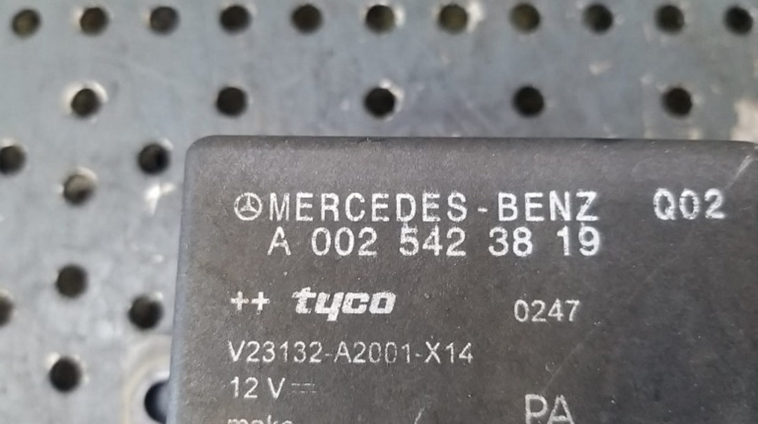 Releu regulator baterie mercedes e class w211 a0025423819