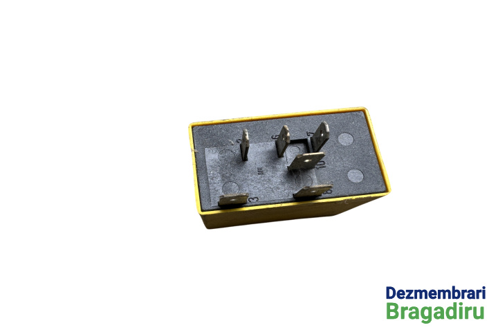 Releu semnalizare Cod: 09134880 09134880 Opel Astra G [1998 - 2009] Hatchback 5-usi 1.4 MT (90 hp)