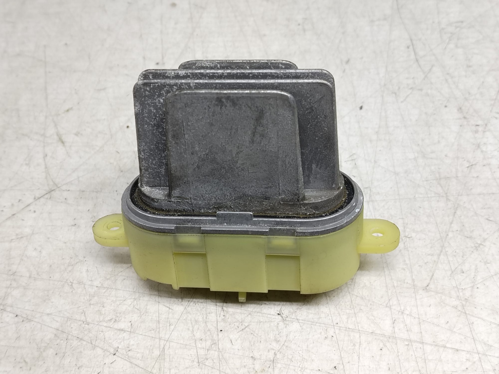 Releu trepte 52419741 Renault Laguna 3 [2007 - 2011] 2.0 dci m9r