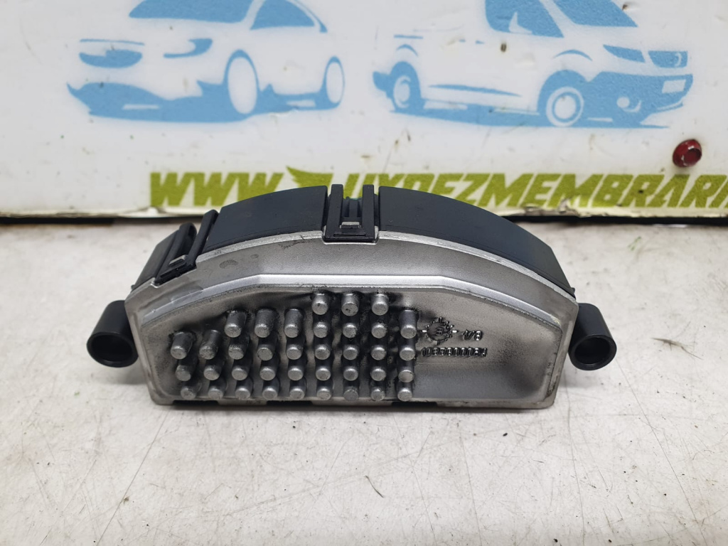 Releu trepte aeroterma 5q0907521d Volkswagen VW Golf 7 [2012 - 2017] 1.6 tdi CLHA