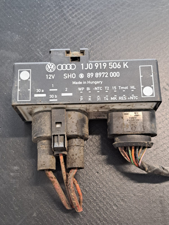 Releu ventilatoare , VW GOLF IV Variant (1J5) [ 1999 - 2006 ] TDI (ATD, AXR) 74KW|101HP , COD -1J0919506K