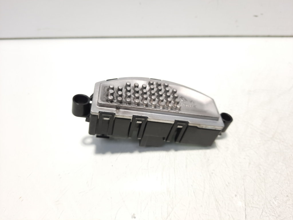 Releu ventilator bord, cod 5Q0907521D, Seat Leon (5F1) (idi:567975)