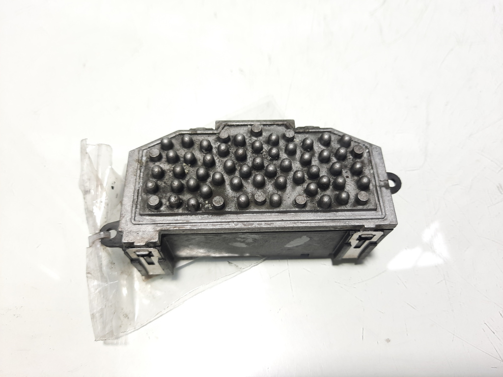 Releu ventilator bord, cod F011021936, Skoda Octavia 2 (1Z3) (id:463837)