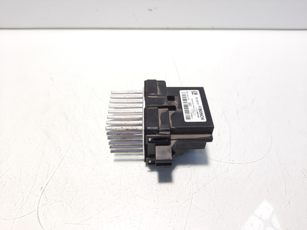Releu ventilator bord, cod GM13503201, Opel Astra J GTC (idi:560144)