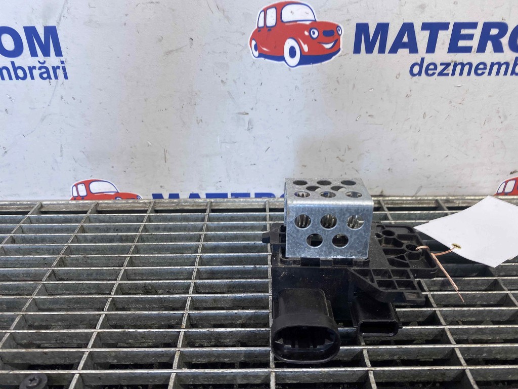 RELEU VENTILATOR CLIMA RENAULT ARKANA 1.3 TCE - (2019 2022)