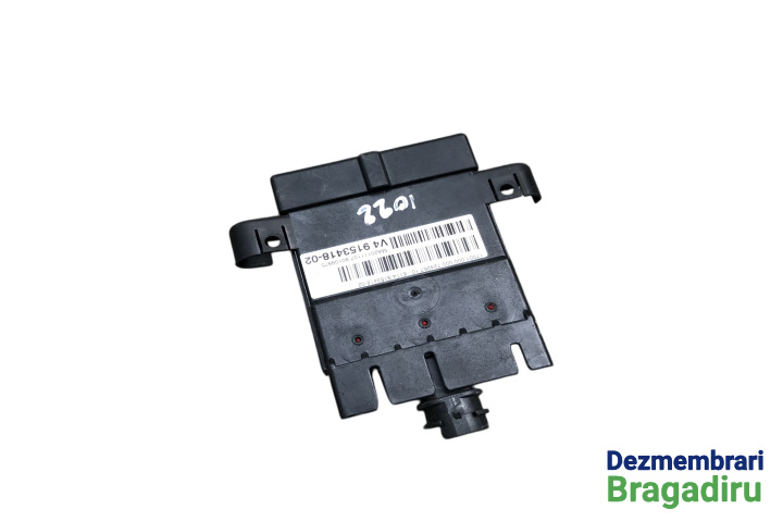 Releu ventilator Cod: 9153418-02 9153418-02 BMW Seria 5 F11 [2009 - 2013] Touring wagon 520 d Steptronic (184 hp) Cod motor: N47T, Cod culoare: B90, Pachet M