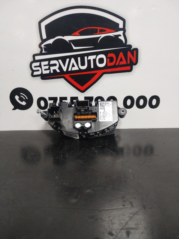 Releu ventilator habitaclu Audi Q5 facelift (2012-2017) [8R] 2.0 Motorina 2015, A2469064100