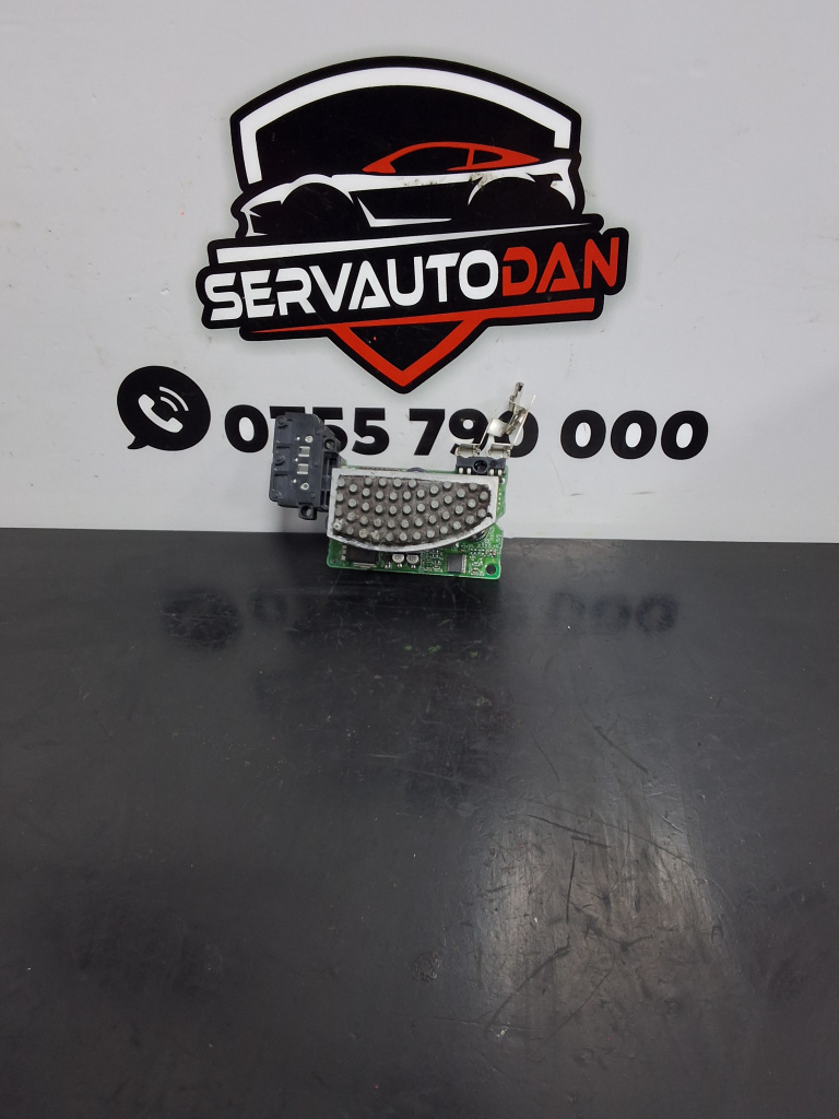 Releu ventilator habitaclu Toyota RAV 4 (2005-2010) 2.2 Motorina 2007, FARA COD
