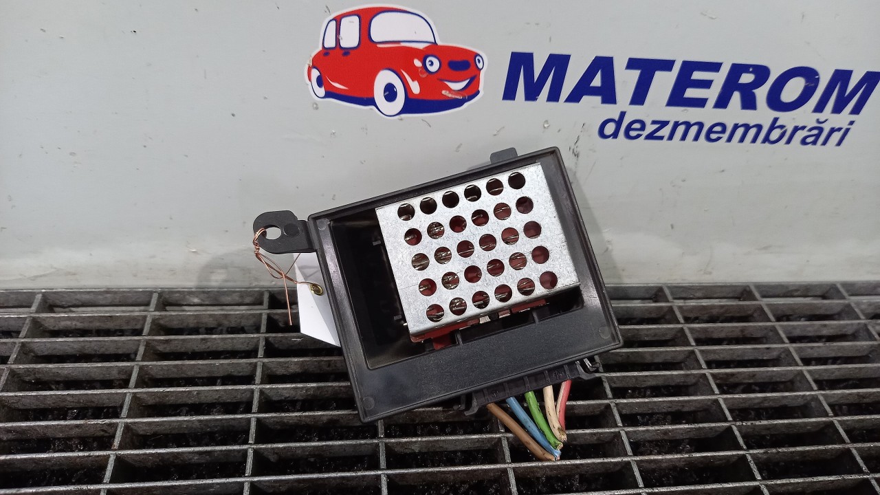 RELEU VENTILATOR PEUGEOT 5008 2.2 CDI - (2009 2013)